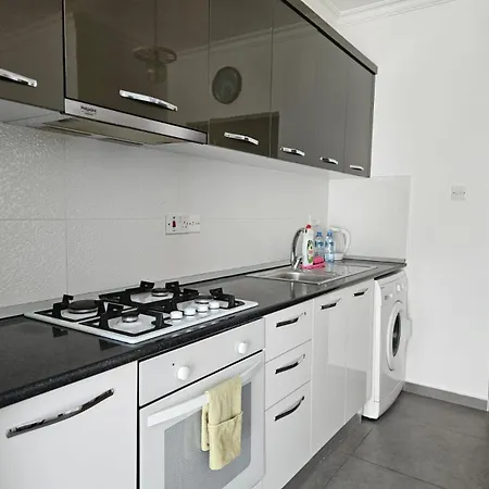 1-bedroom In Royal Sun With A Stunning View Appartement Paralimni