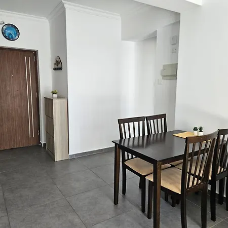1-bedroom In Royal Sun With A Stunning View Paralimni