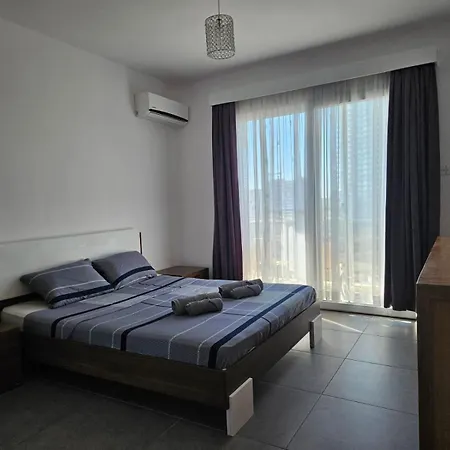 1-bedroom In Royal Sun With A Stunning View Apartment Paralimni